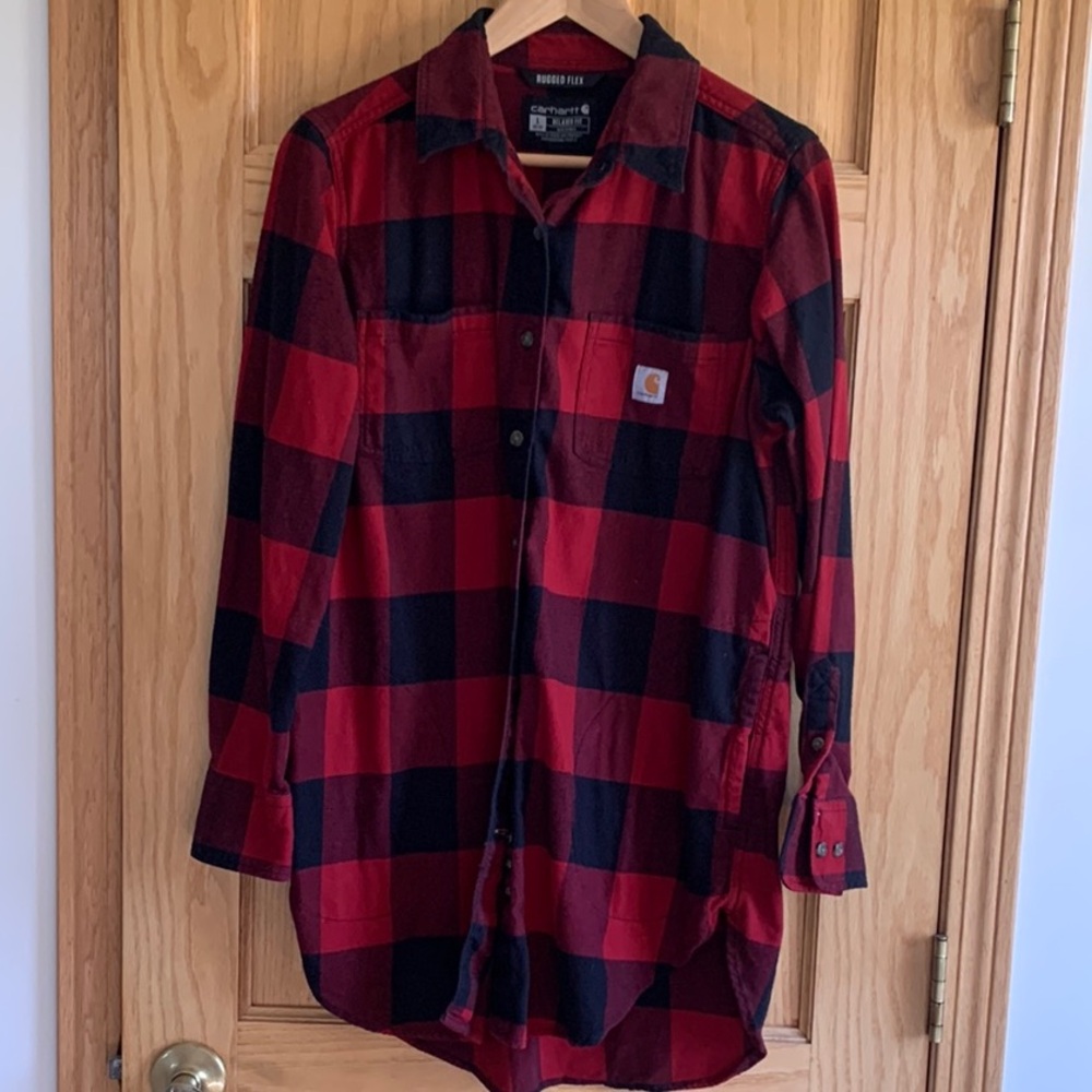 Carhartt Red and Black Casual Button Down Shirt Women’s Large